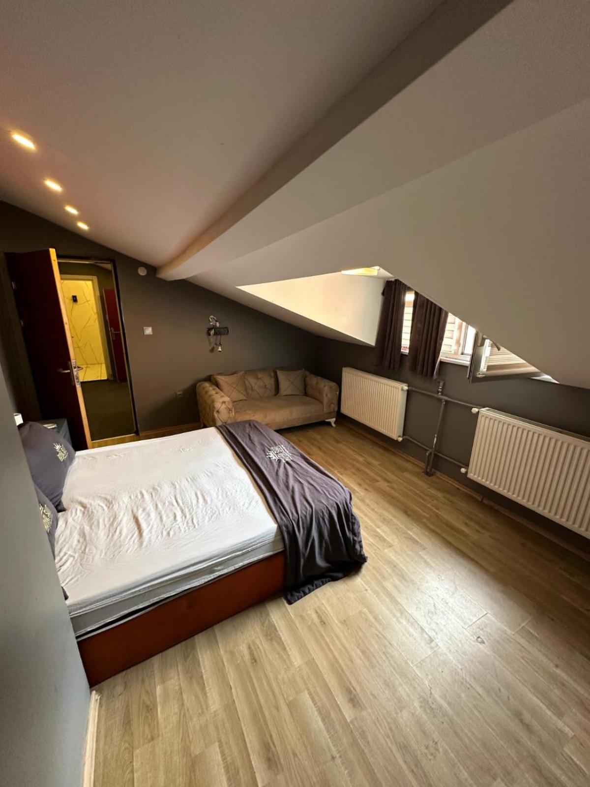 Otel Royal Premium