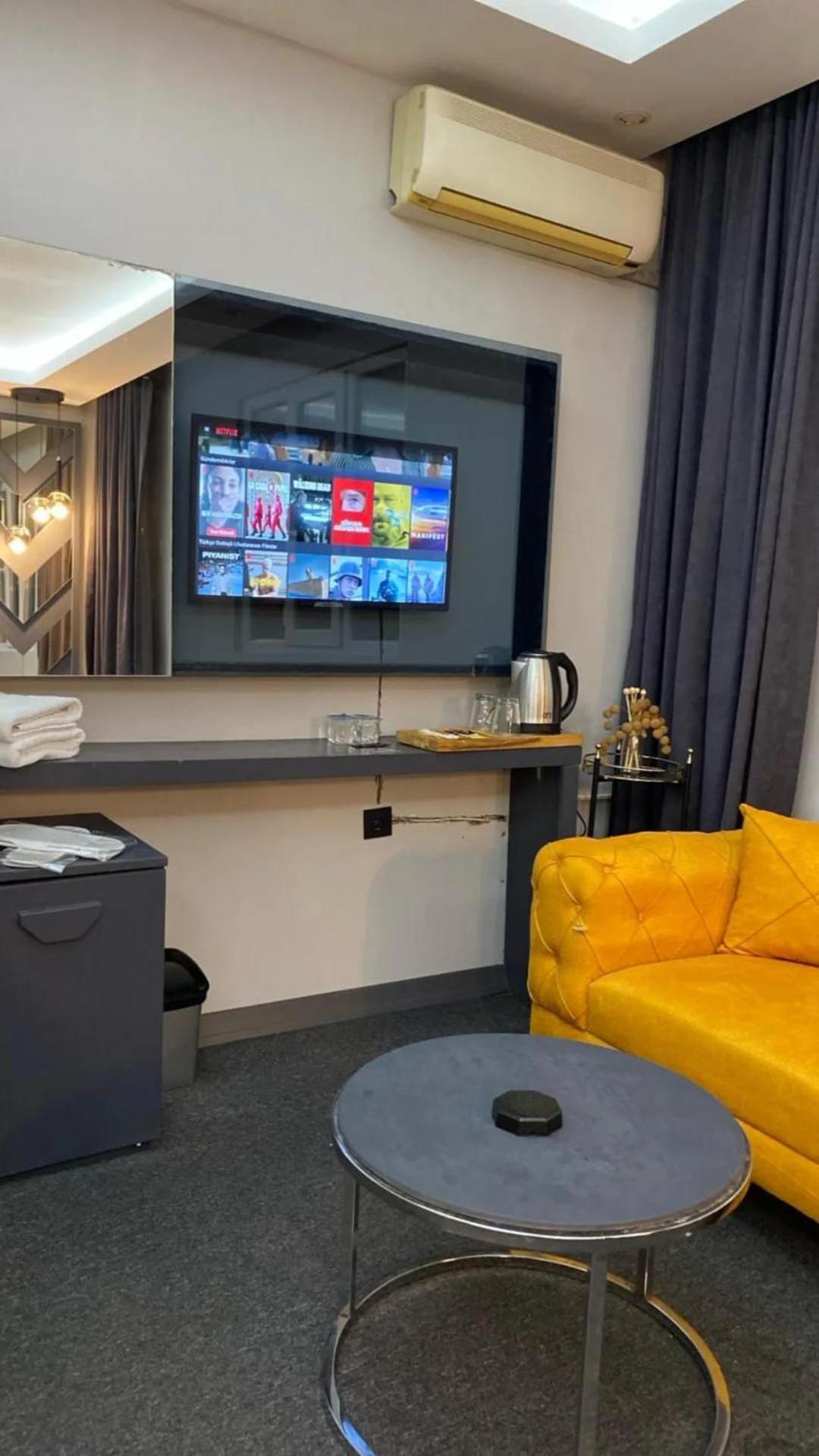 Royal Premium Otel *