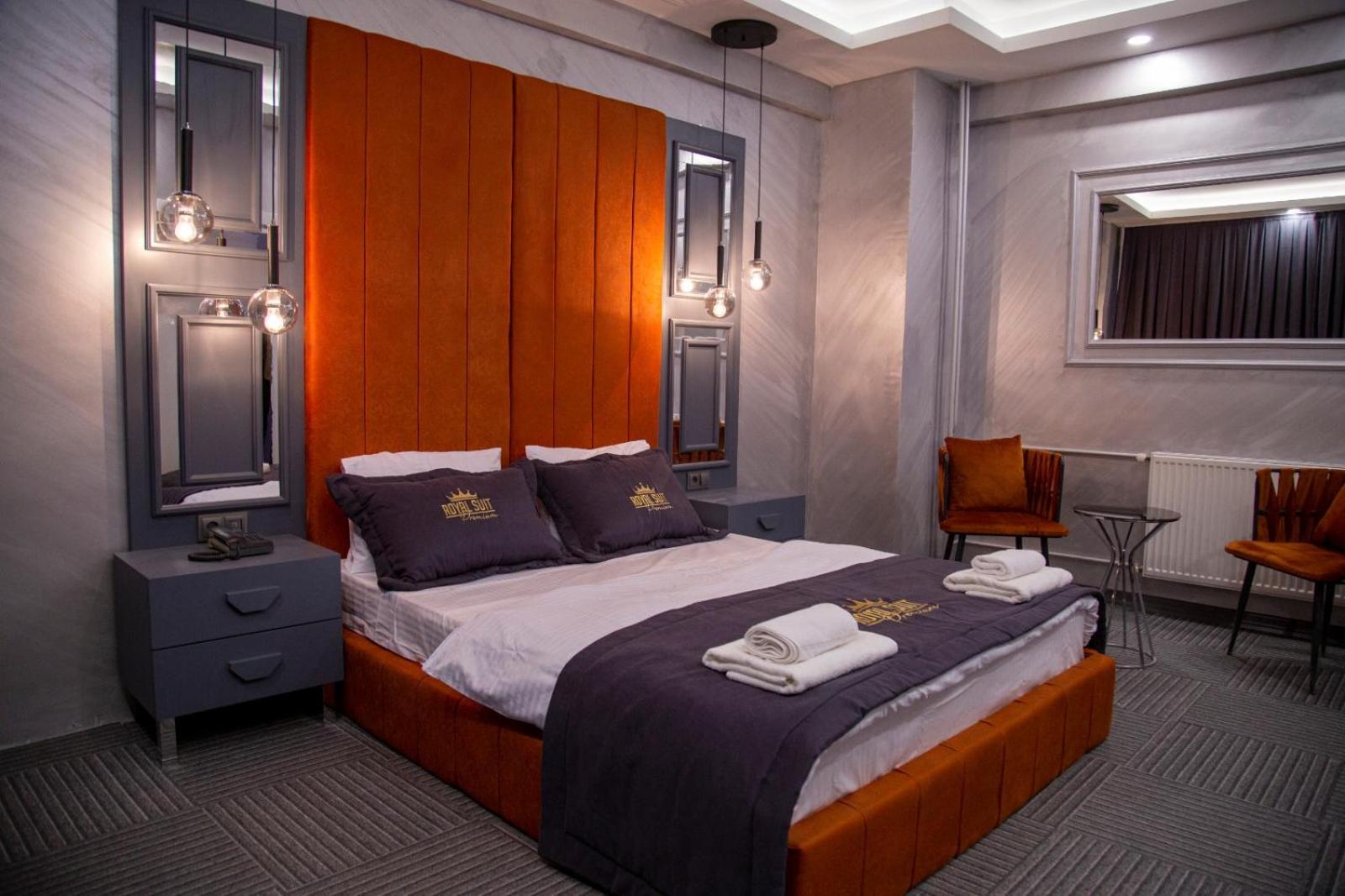 Royal Premium Otel *